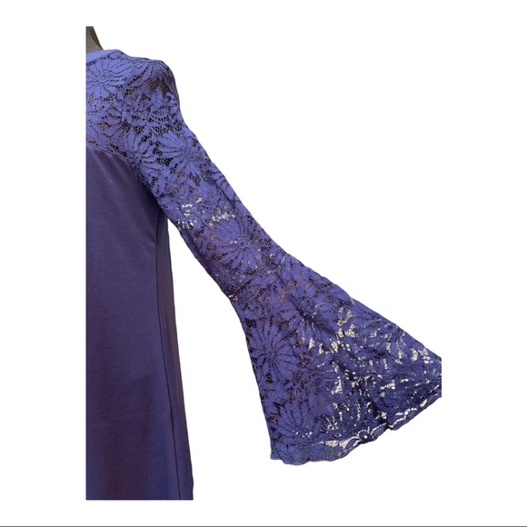 Navy Dress Juniors size Medium Lace and Polyester - Picture 3 of 5